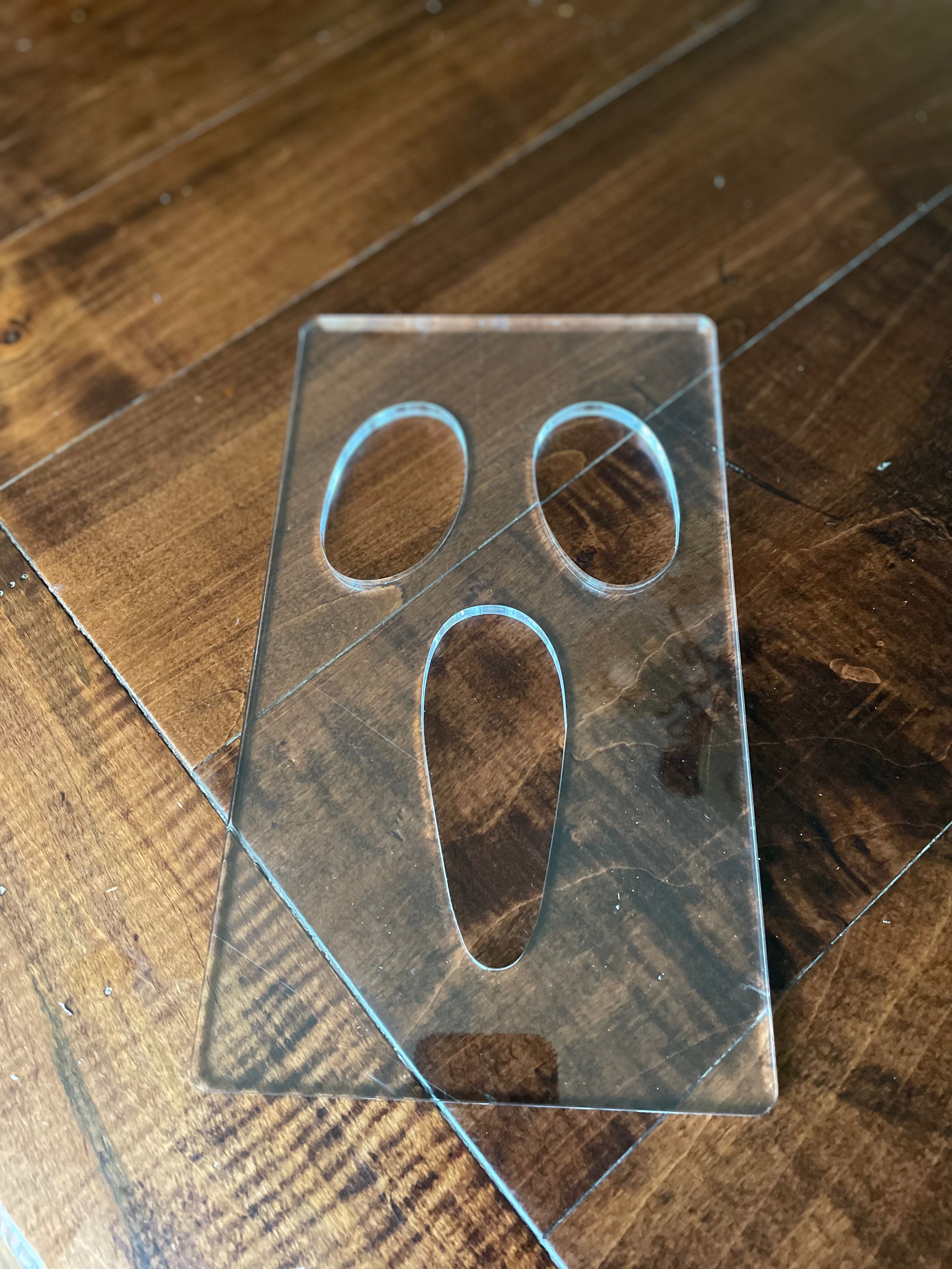 Screaming Ghost Wooden Monster Face Template (Single Template